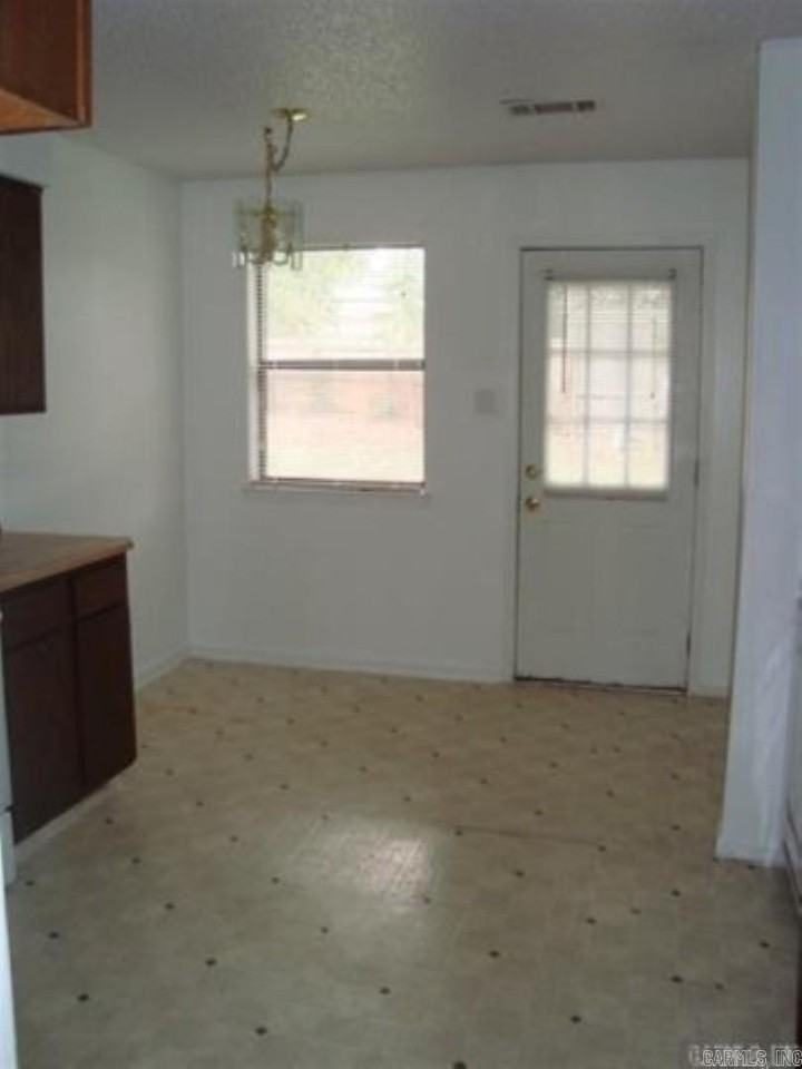 109 N Park A - Photo 5 of 10