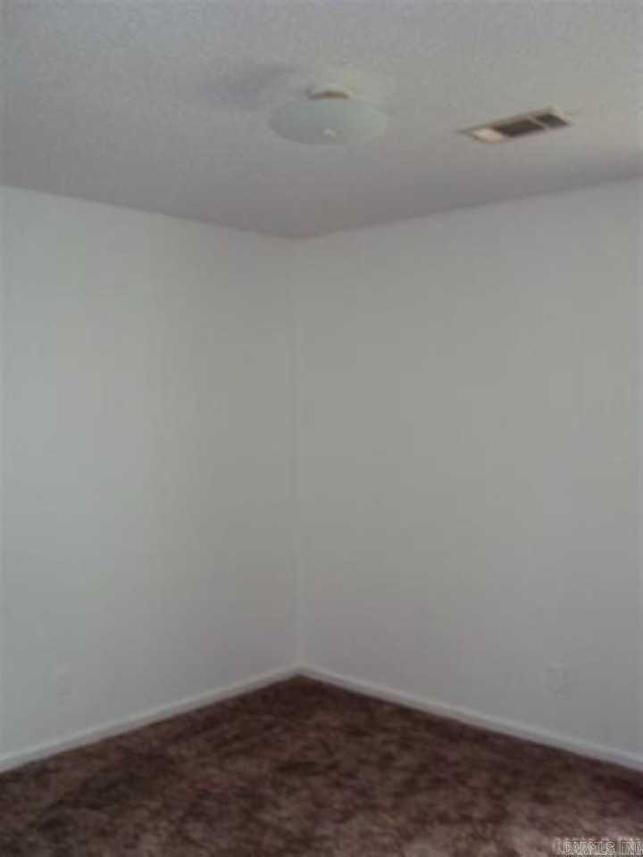 109 N Park A - Photo 6 of 10