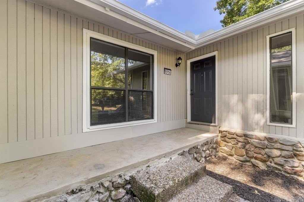 9914 Pinnacle Valley Rd - Photo 5 of 50