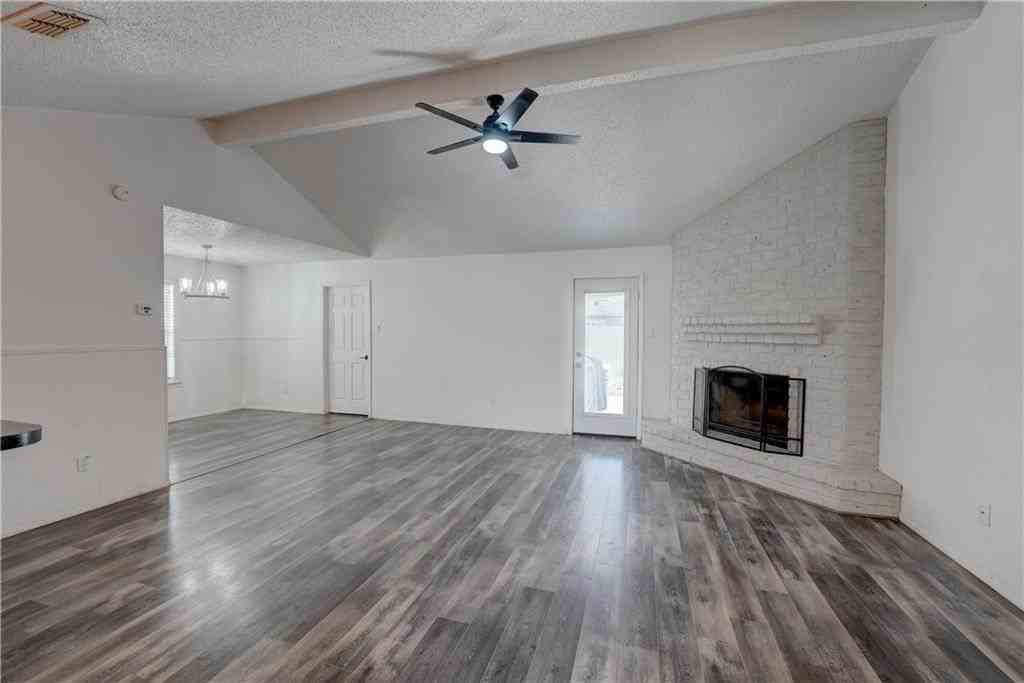 2310 Vialoux Dr - Photo 3 of 21