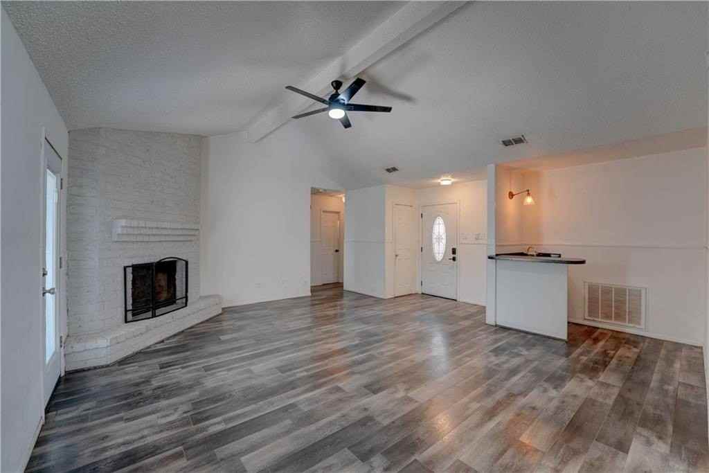 2310 Vialoux Dr - Photo 4 of 21