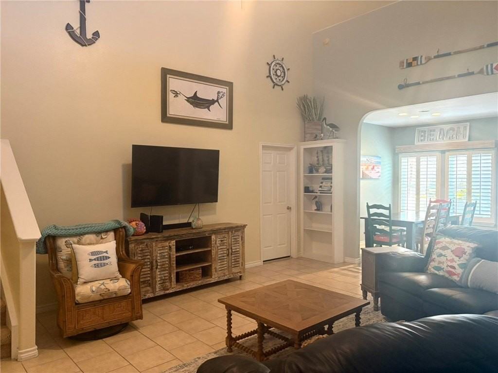 15641 Palmira Ave #B - Photo 2 of 28