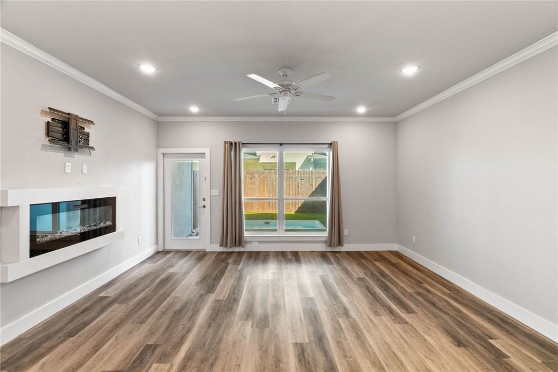 14010 Fortuna Bay Dr #C - Photo 2 of 28