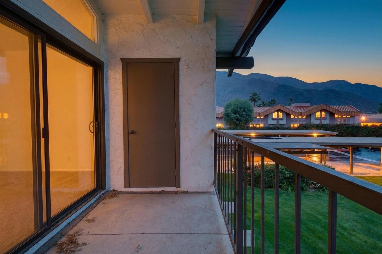 1050 E Ramon Rd #127 - Photo 6 of 29