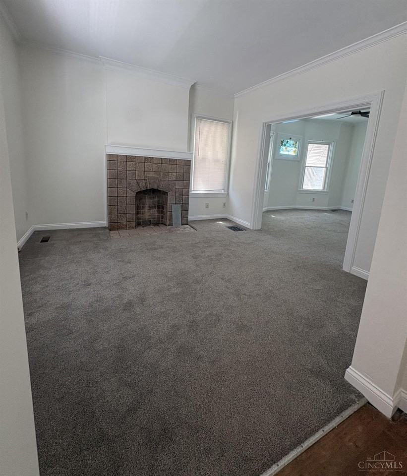 3559 Vista Ave #1 - Photo 3 of 10