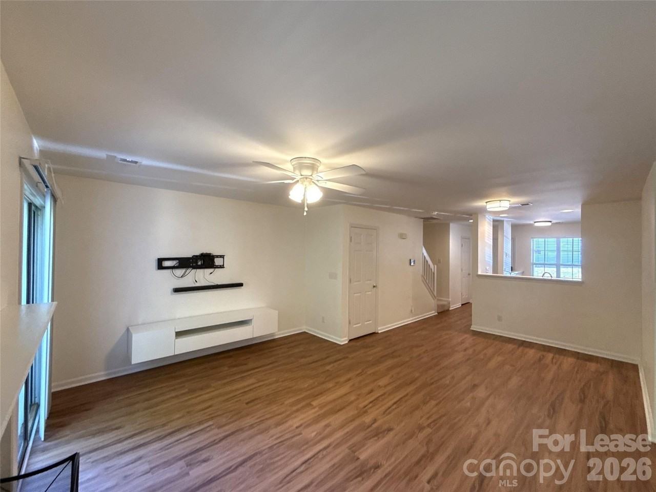 639 Mountainwater Dr - Photo 6 of 18