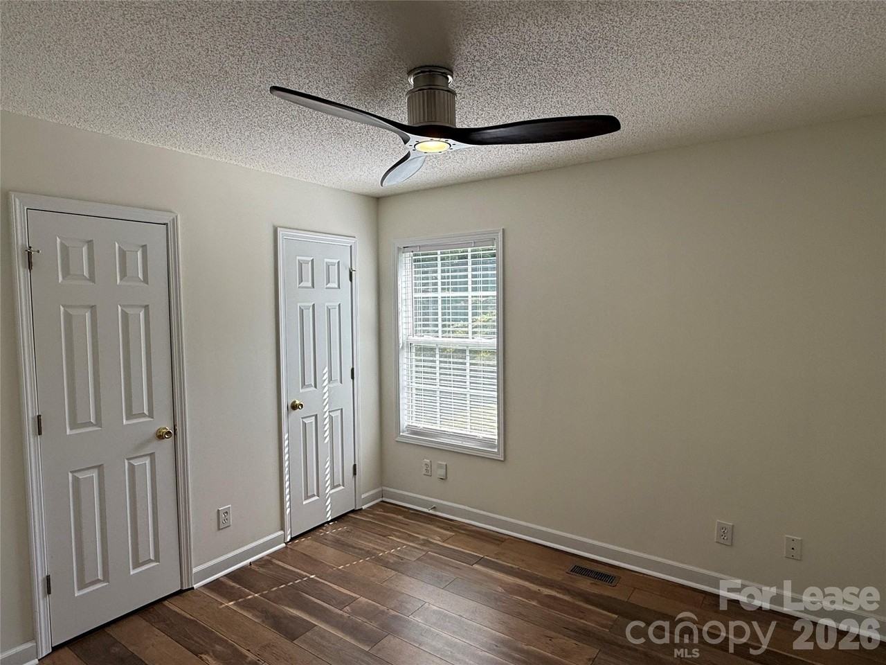 330 Ferrell Ave - Photo 7 of 14