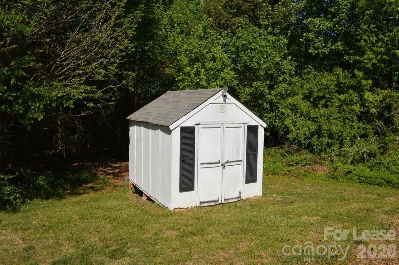 118 Grain Dr - Photo 5 of 17