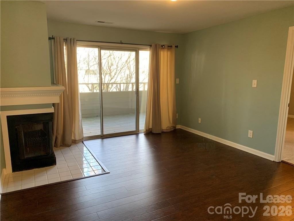 2519 Stockbridge Dr #B - Photo 7 of 23