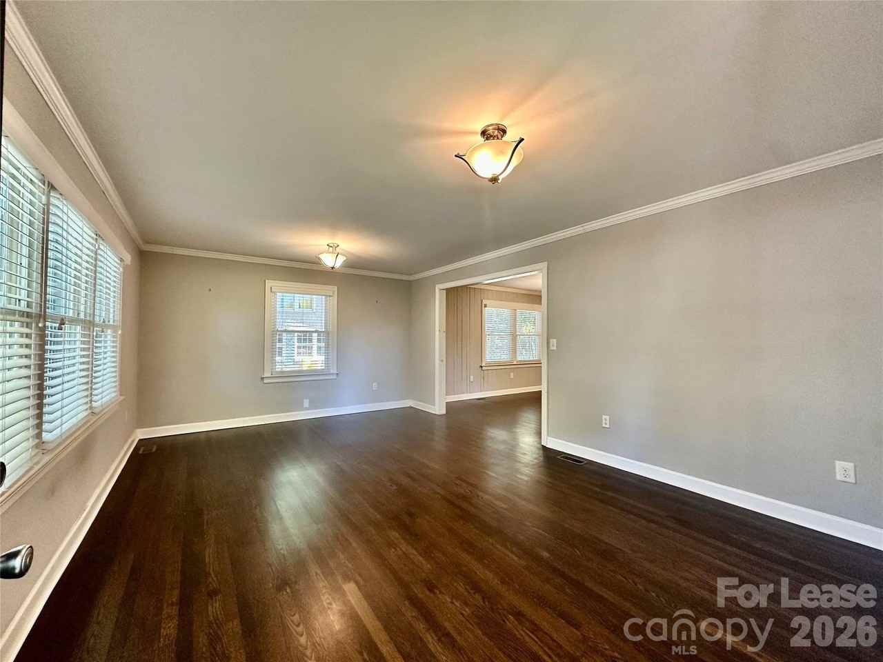 710 Neil St - Photo 3 of 28