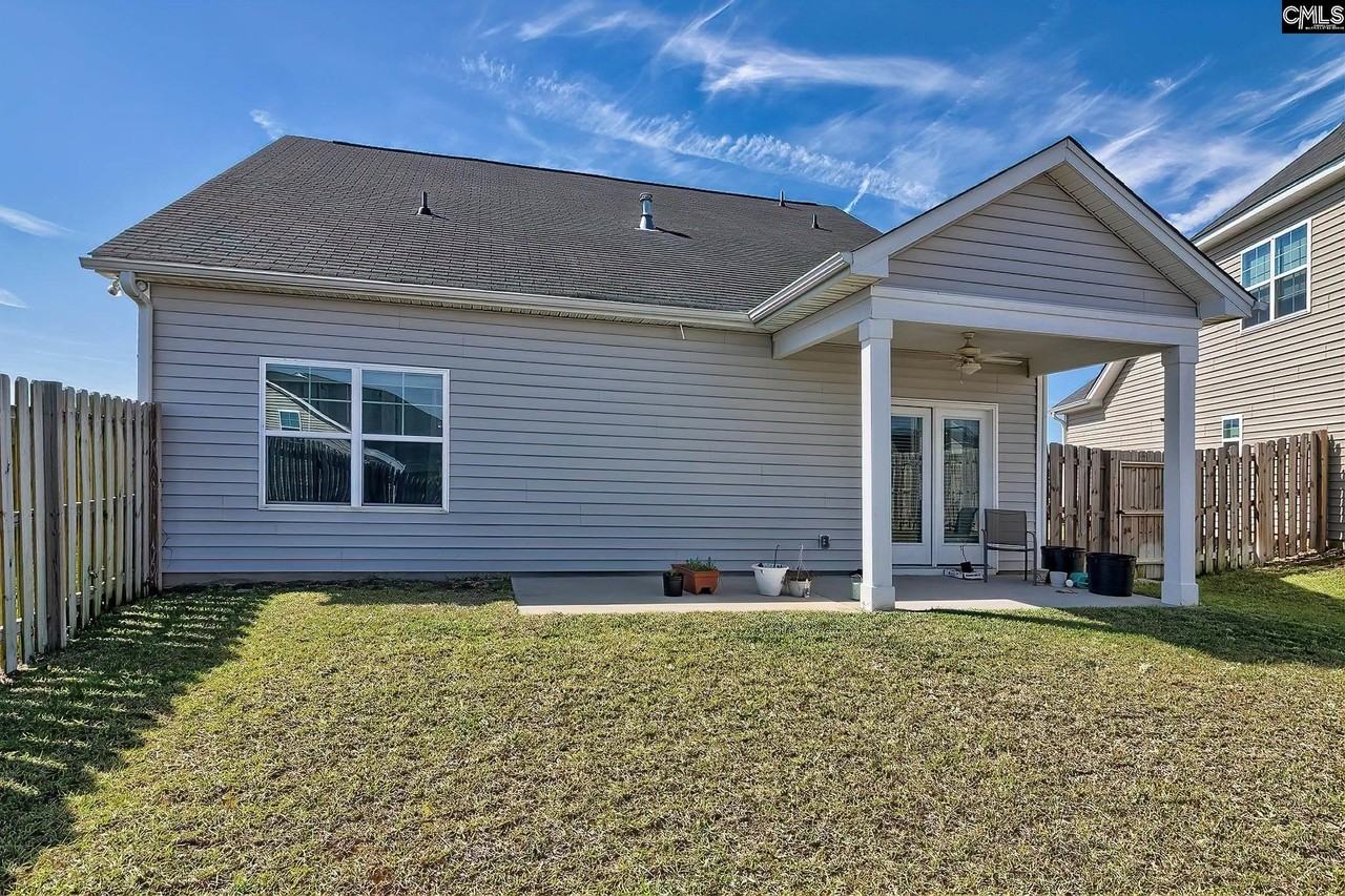 453 Durwin Way - Photo 5 of 30