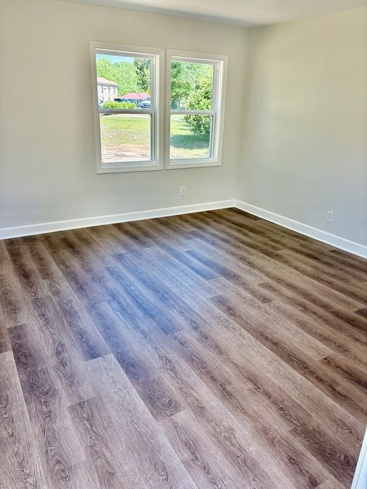 517 Madison Ave - Photo 4 of 4