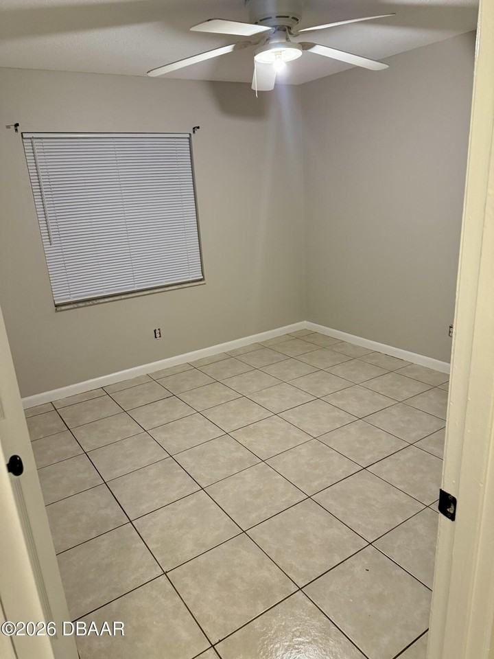 139 Highland Ave - Photo 7 of 9