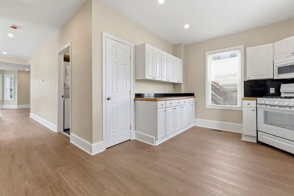 142 Elliott 1 - Photo 5 of 21