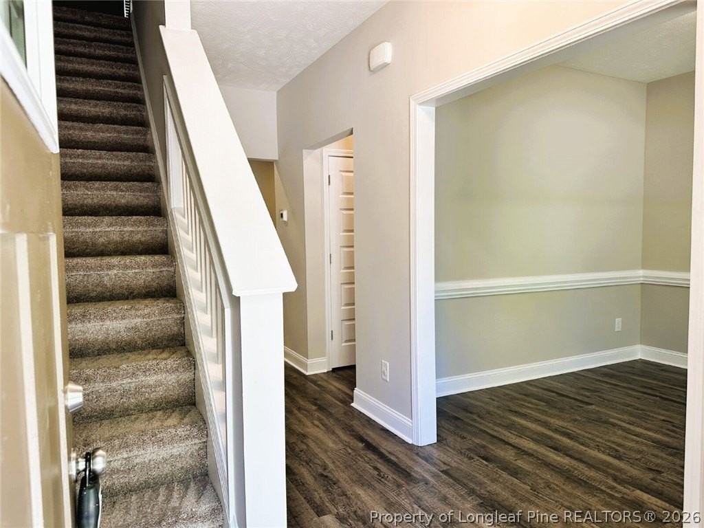 1890 Frankie Ave - Photo 2 of 21