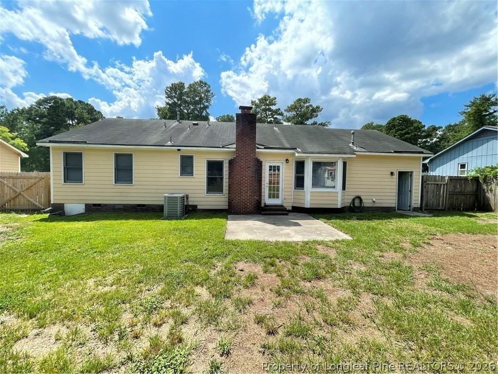 6717 Sandfield Ct - Photo 2 of 29