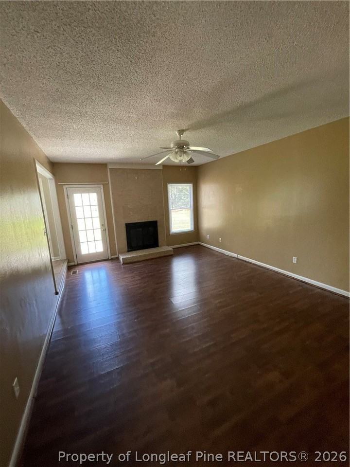 6717 Sandfield Ct - Photo 3 of 29