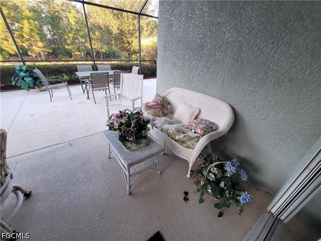 10714 Cetrella Dr - Photo 2 of 32