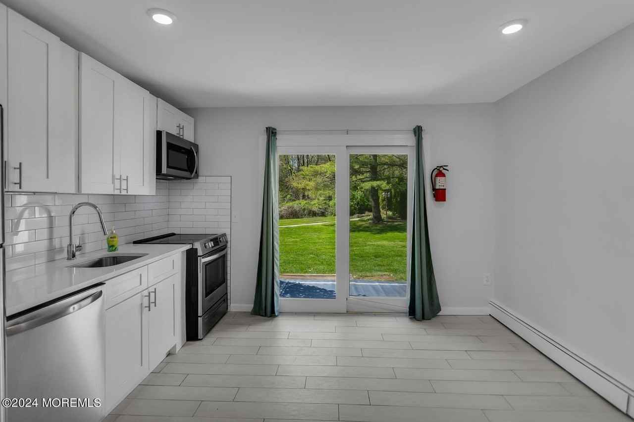 96 East Ave #85 - Photo 4 of 18