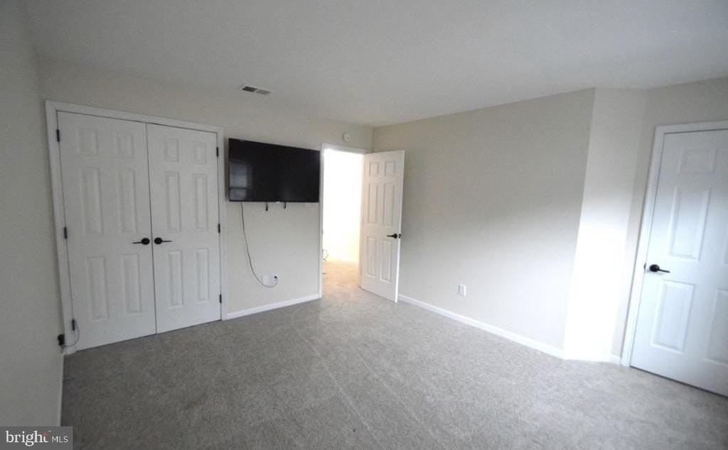 138 Creekside Ct - Photo 6 of 10