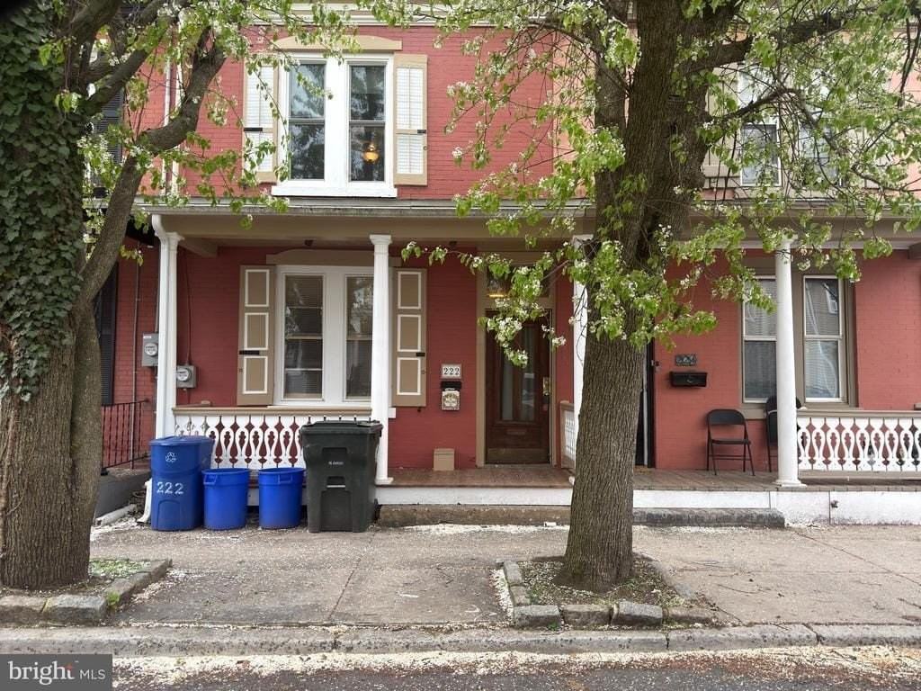 222 W Union St - Photo 2 of 20