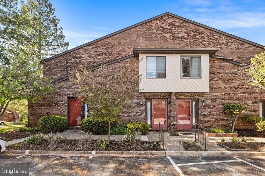 1303 Mountainview Dr #1303