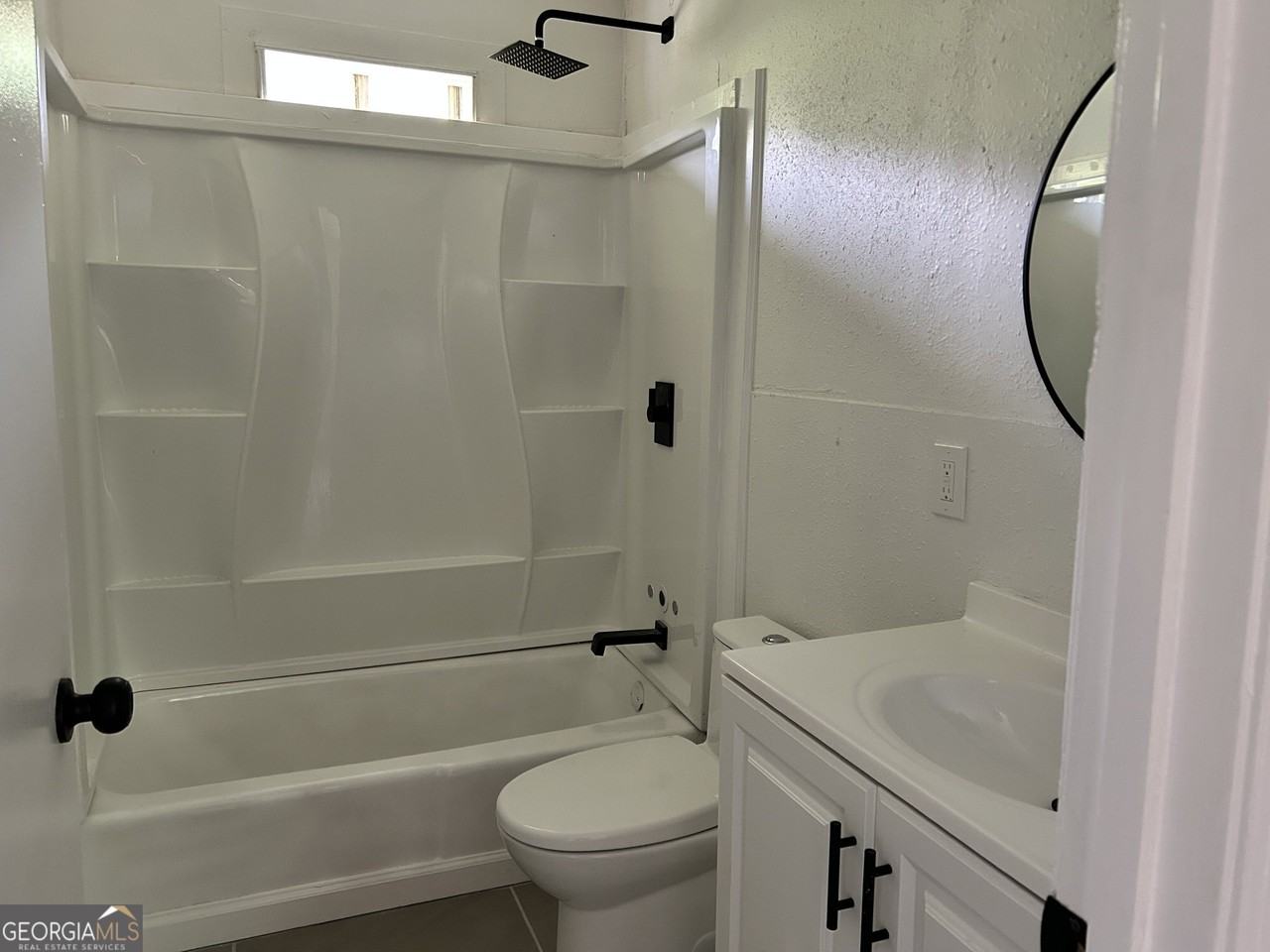 610 N College Dr #8 - Photo 7 of 8