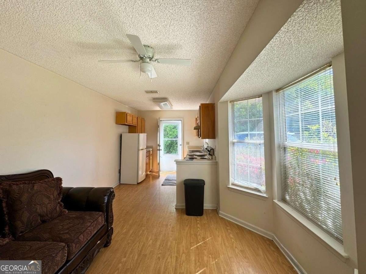 110 Lake Crest Dr - Photo 5 of 10