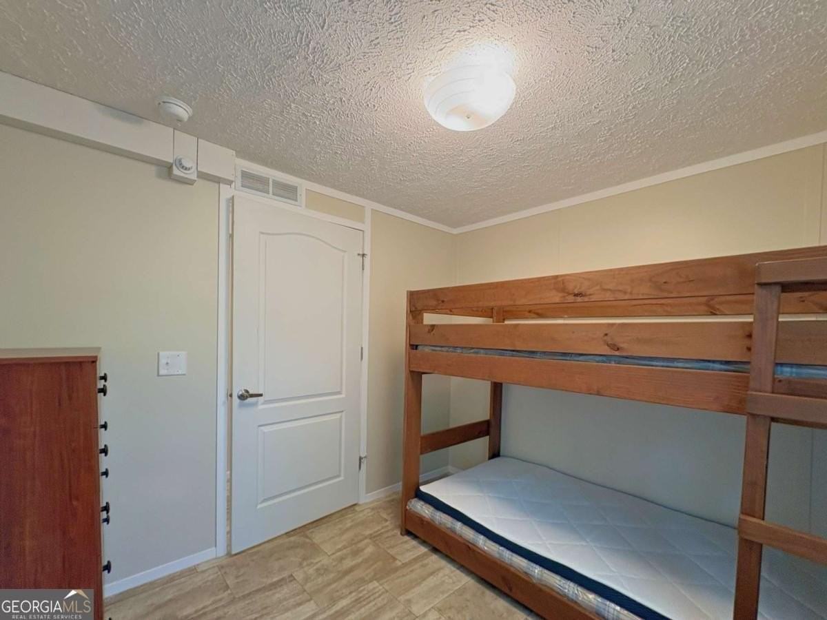 203 Sloan St - Photo 5 of 6