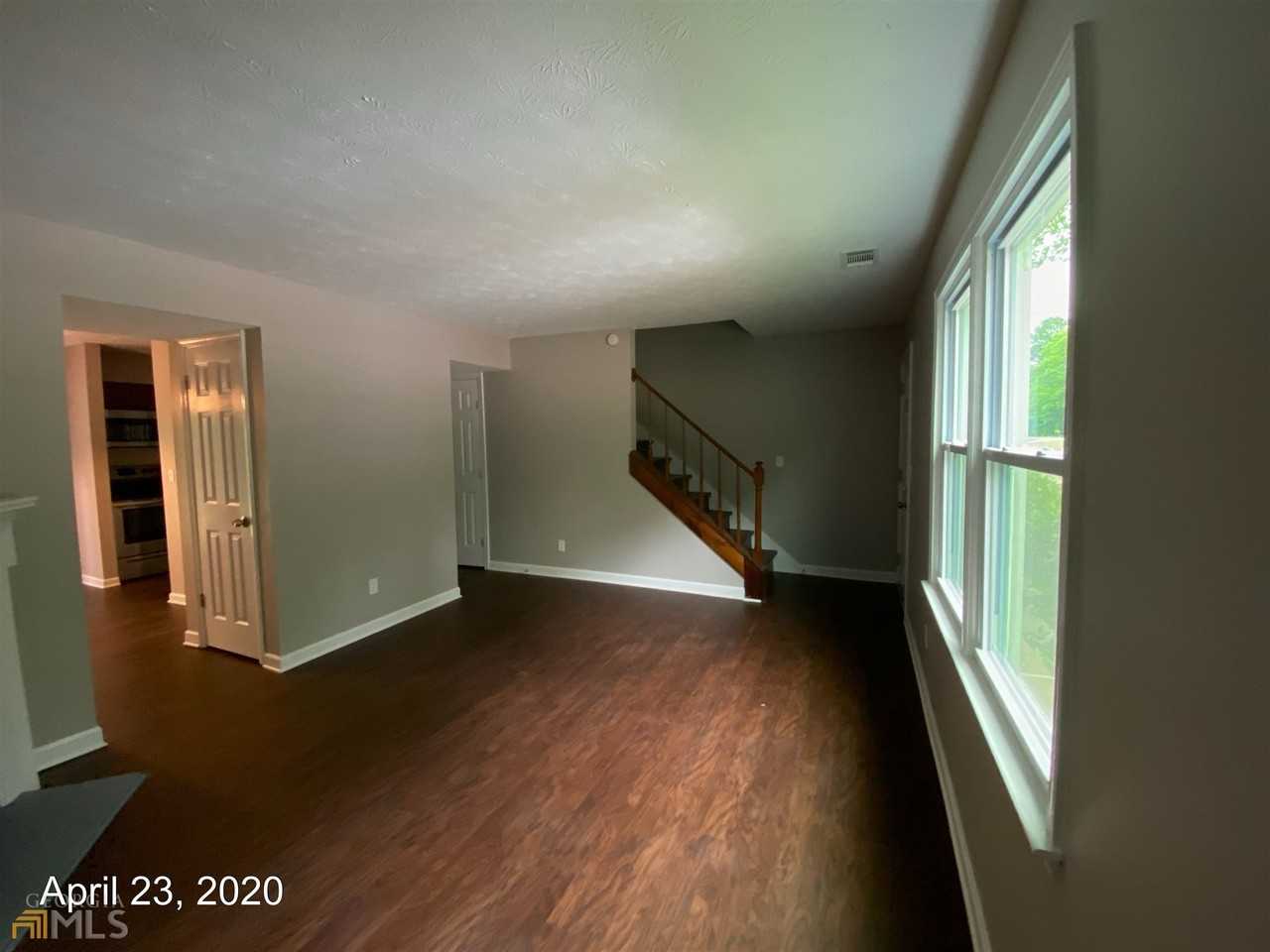 74 Mount Moriah Rd #2A - Photo 5 of 18