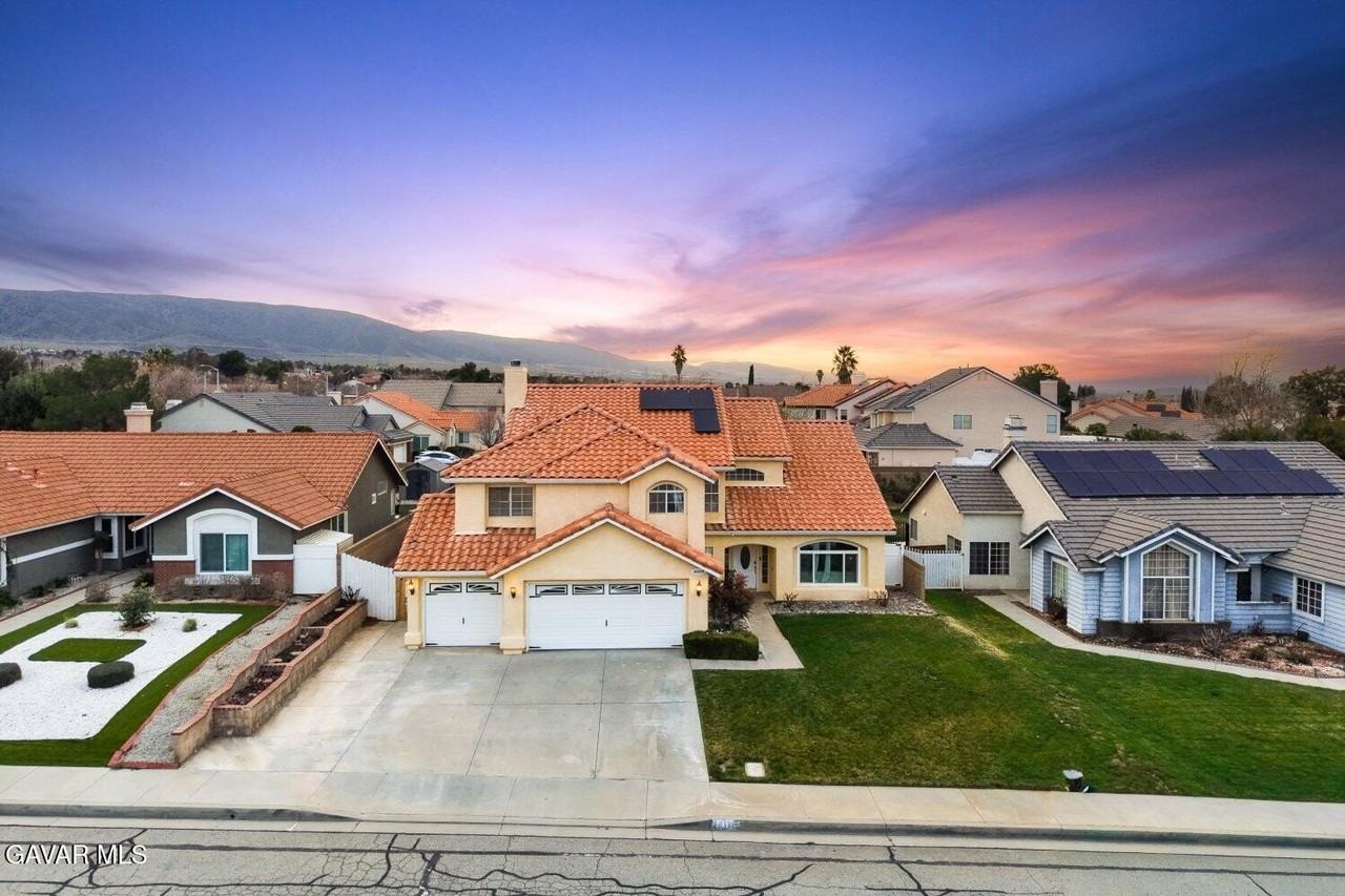 42419 62nd St W - Photo 4 of 49