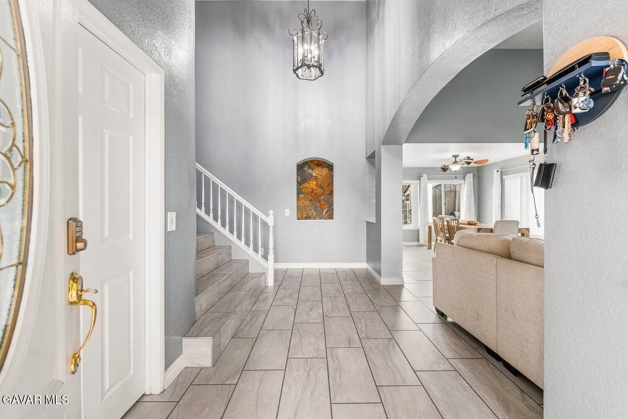 42419 62nd St W - Photo 5 of 49