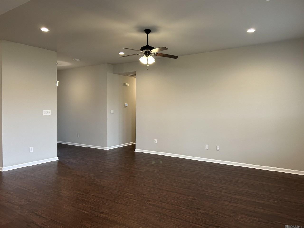 24280 Cliftmere Ave - Photo 7 of 19