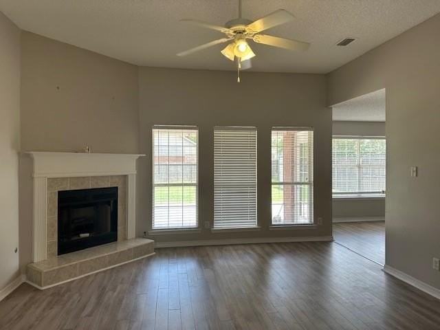 2719 Rosebud Dr - Photo 3 of 19