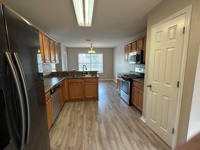 2719 Rosebud Dr - Photo 6 of 19