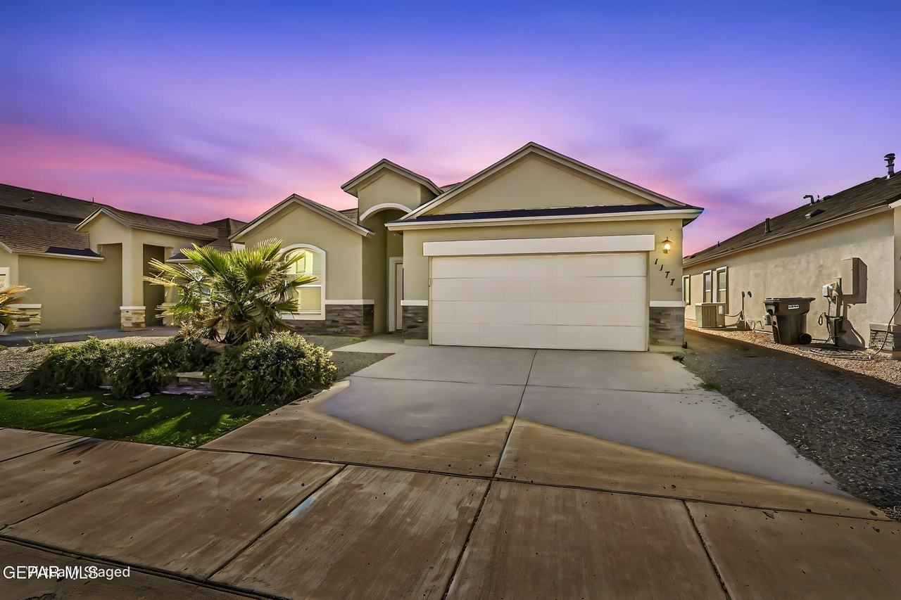 1177 Night Sky St - Photo 2 of 41