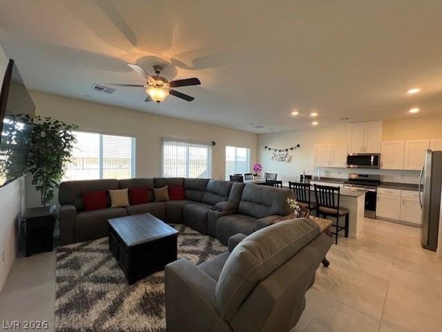 380 Larksong Ave - Photo 3 of 28