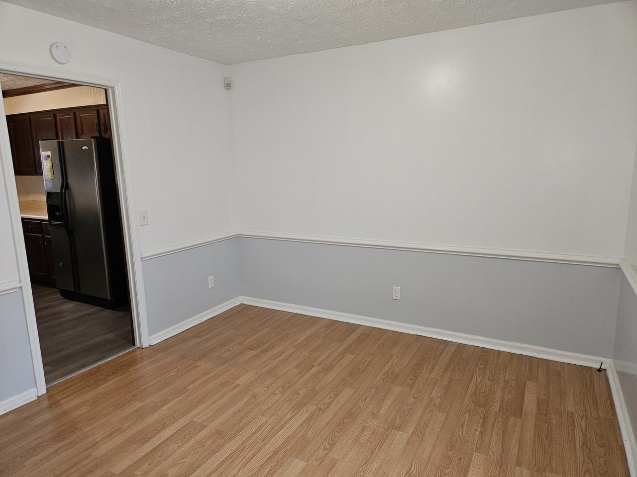 1617 Hennessy Pl #1 - Photo 4 of 25