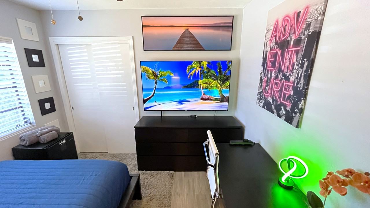 3127 Martinique Way - Photo 3 of 18