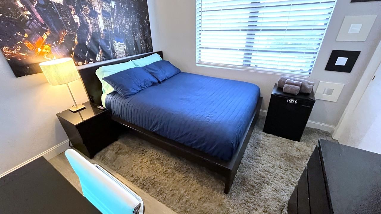 3127 Martinique Way - Photo 4 of 18