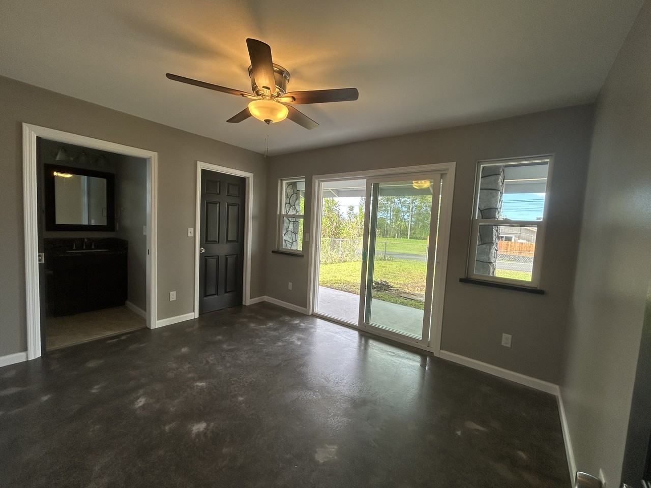 16-2106 Silversword Dr #1 - Photo 6 of 10