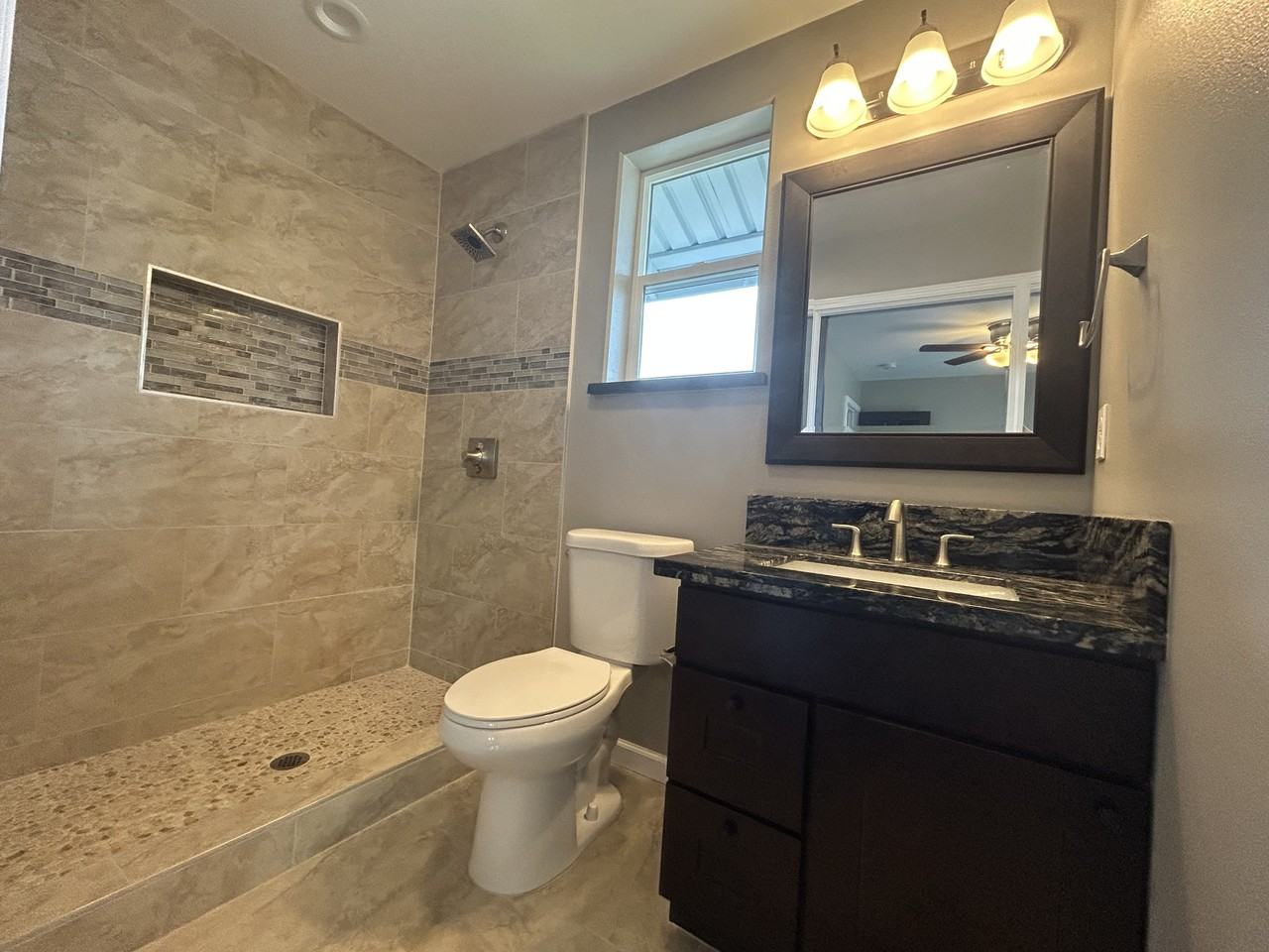 16-2106 Silversword Dr #1 - Photo 7 of 10