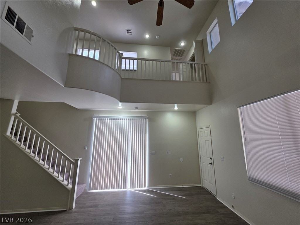 9801 Bradford Summit St - Photo 7 of 50