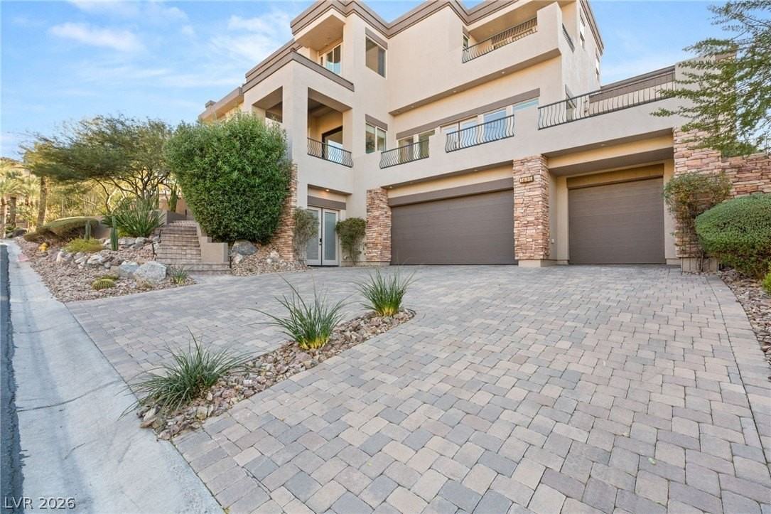 1635 Liege Dr - Photo 6 of 50