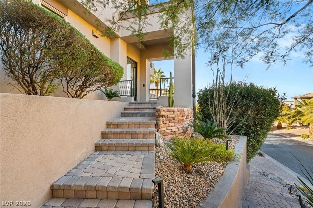 1635 Liege Dr - Photo 7 of 50