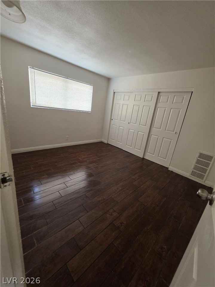 2626 Lynnwood St #2 - Photo 5 of 11