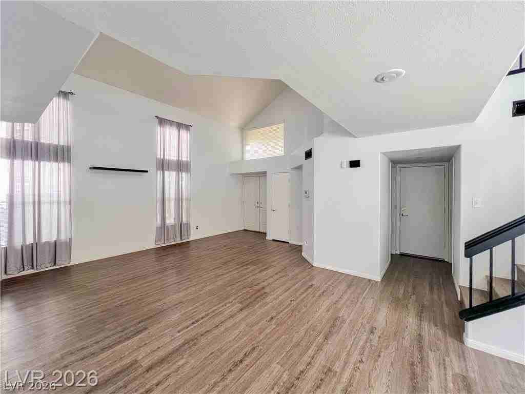 67 Sea Holly Way - Photo 4 of 30