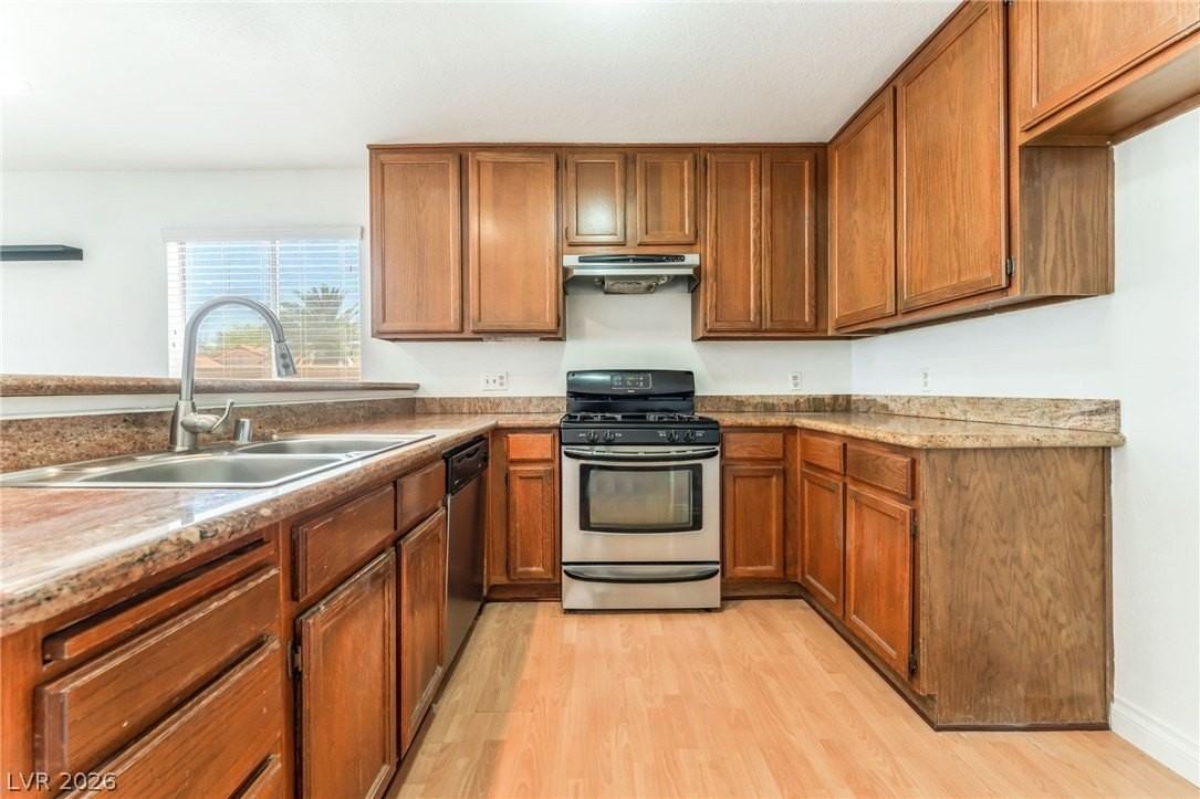 4744 Denwood Dr - Photo 6 of 21