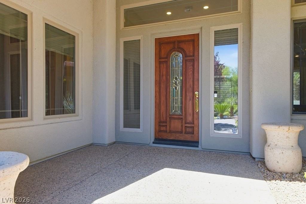 8 Starbrook Dr - Photo 6 of 50