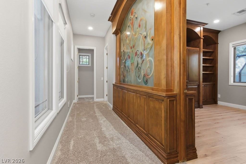 8 Starbrook Dr - Photo 7 of 50